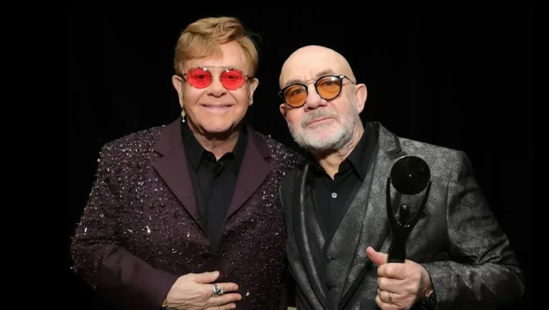 Elton John et Bernie Taupin lors de la cérémonie du Rock and Roll Hall of Fame le 3 novembre 2023 / Getty Images